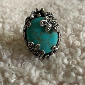 Silver and turquoise ring.